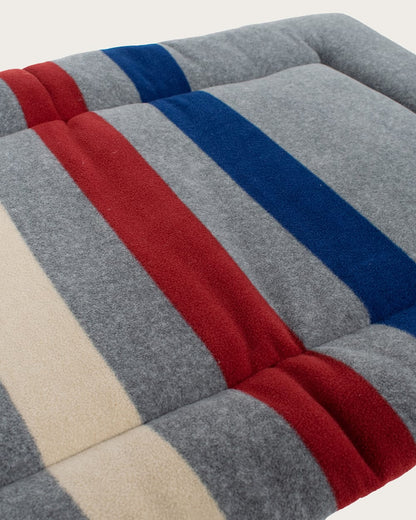 Pendleton Shop Cabin Stripe Pet Bed Comfort Cushion Plush and Durable