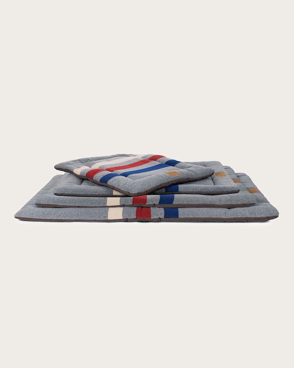 Pendleton Shop Cabin Stripe Pet Bed Comfort Cushion Plush and Durable