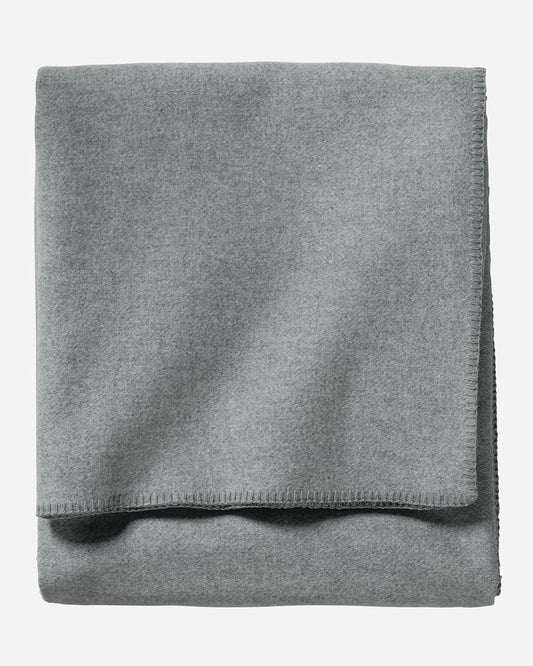 Pendleton Machine-washable Eco-Wise Wool Solid Blanket