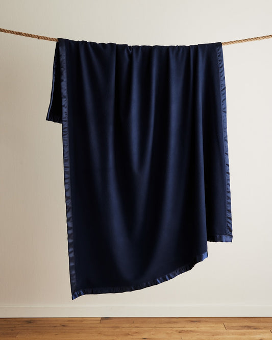Pendleton Heirloom Classic Merino Blanket