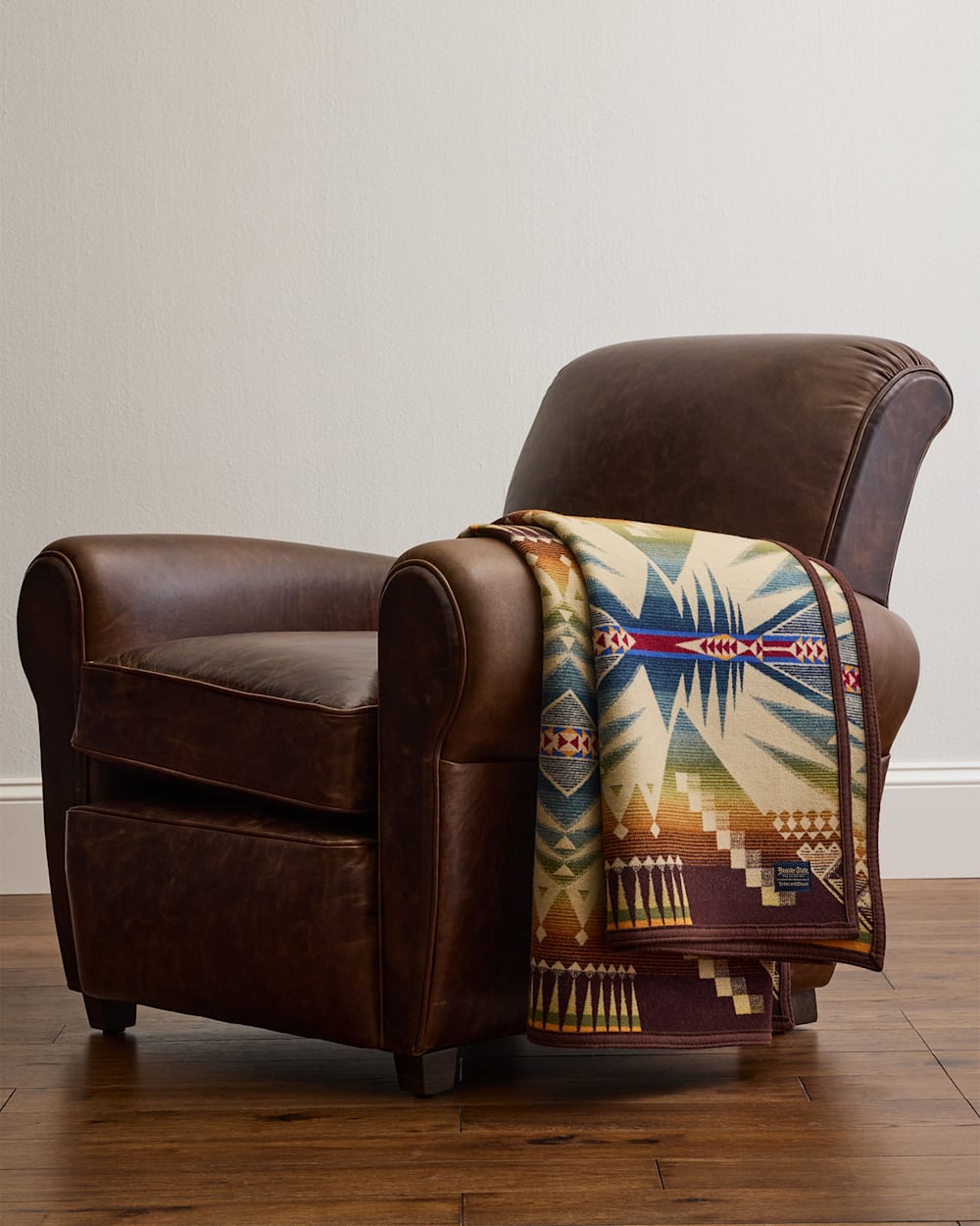 Pendleton Discover Luxurious Mystic Lake Blanket Stylish Comfort