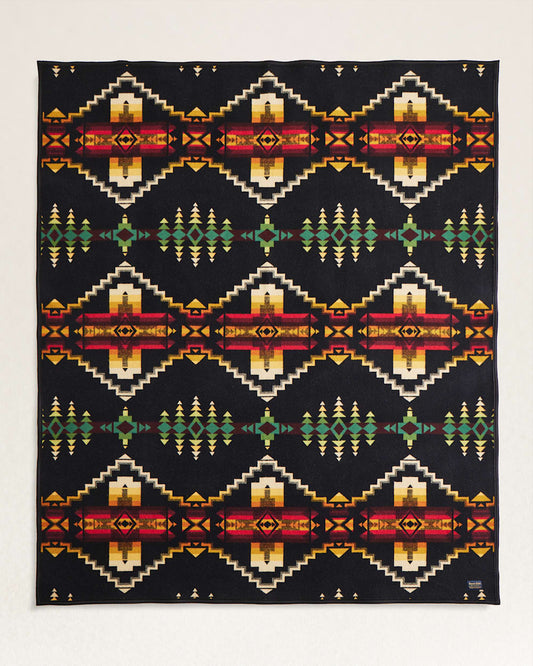 Pendleton Shop the Four Corners Blanket - Cozy Up in Style!