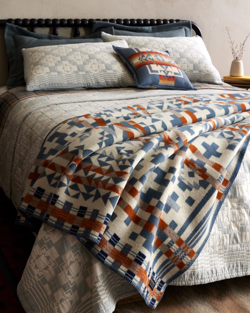 Pendleton Cozy Up & Shop the Blue Ridge Blanket